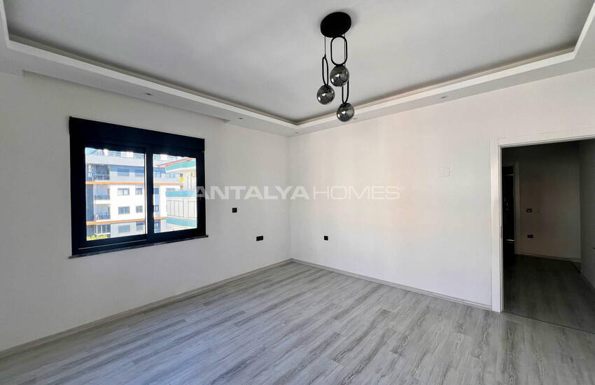 شقة جاهزة للسكن بالقرب من الشاطئ في ألانيا أنطاليا 9