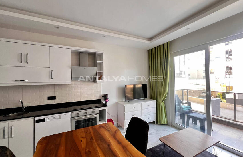 Alanya'da Havuzlu Site İçinde Satılık Taşınmaya Hazır Daire 7
