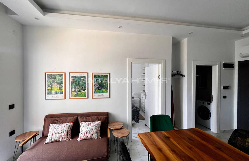 Alanya'da Havuzlu Site İçinde Satılık Taşınmaya Hazır Daire 5