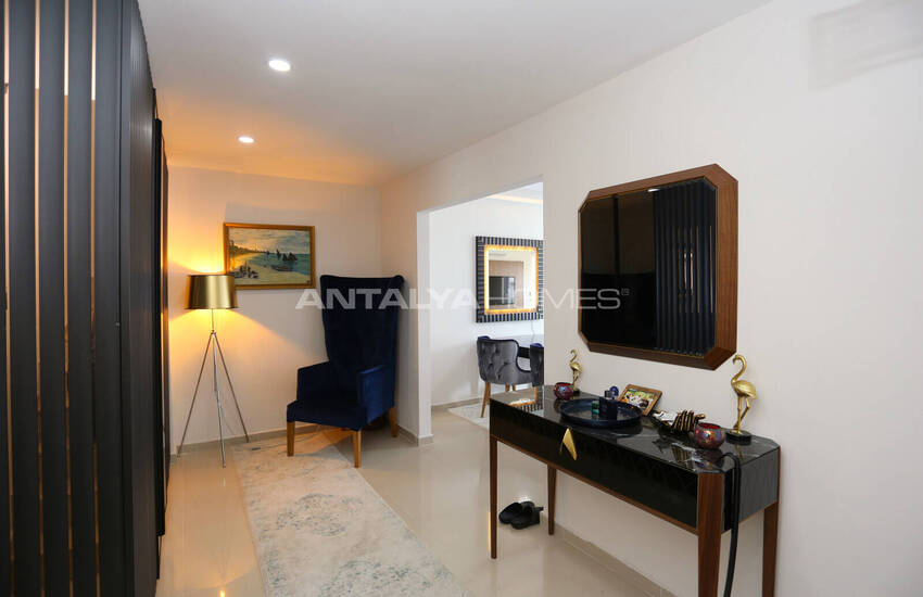 Частично меблированная двухуровневая недвижимость в Коньяалты 24