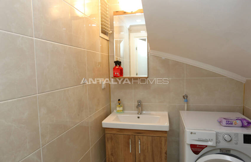 Частично меблированная двухуровневая недвижимость в Коньяалты 30