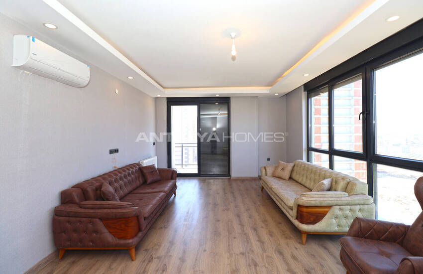 Döşemealtı, Antalya'da Site İçinde Eşyalı 2 Yatak Odalı Daire 19