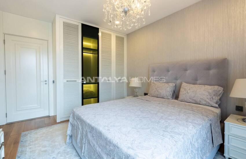 Renovated 4-bedroom Furnished Villa by the Beach in Konyaaltı Liman 32