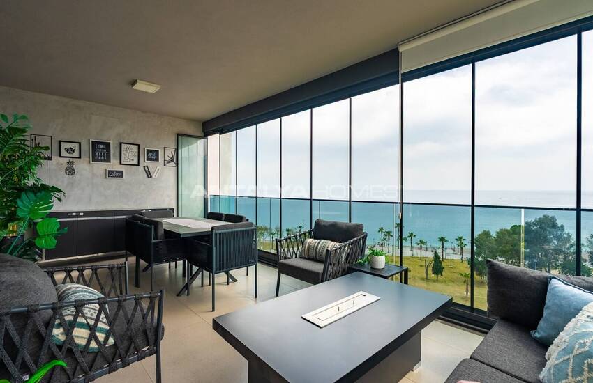 Renovated 4-bedroom Furnished Villa by the Beach in Konyaaltı Liman 41