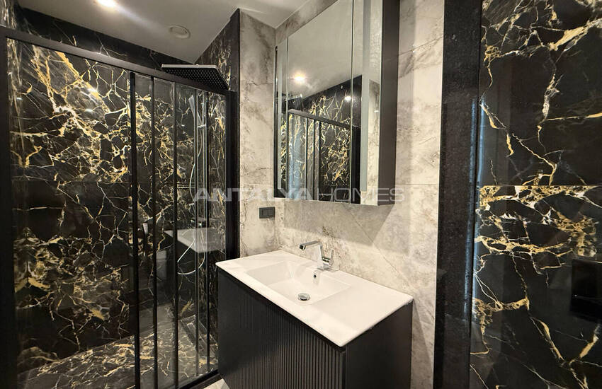 Sea View Apartment for Sale in Türkler Azura World Complex 38