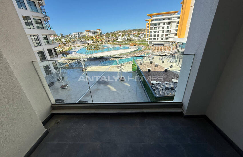 Квартира в комплексе Azura World Residence рядом с морем в Тюрклере 38