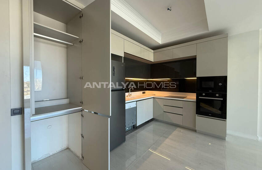 Квартира в комплексе Azura World Residence рядом с морем в Тюрклере 32