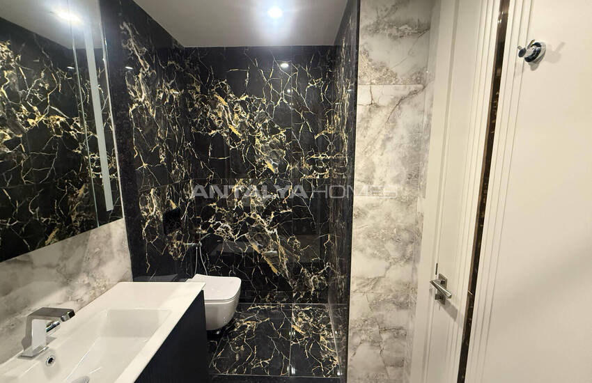 Квартира в комплексе Azura World Residence рядом с морем в Тюрклере 41