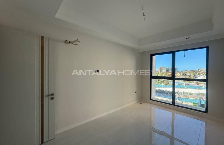 Квартира в комплексе Azura World Residence рядом с морем в Тюрклере 35