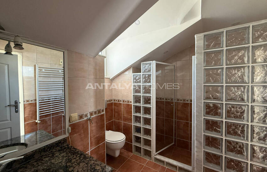 Квартира на крыше с видом на море и город в Алании 20