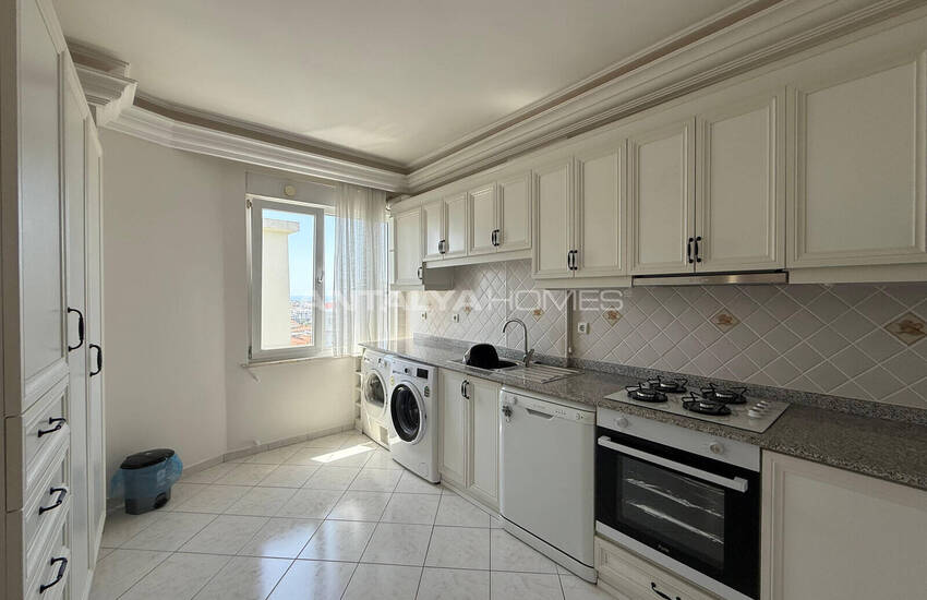 Квартира на крыше с видом на море и город в Алании 7