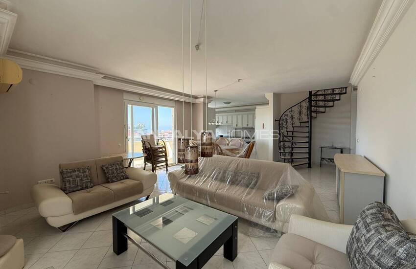 Квартира на крыше с видом на море и город в Алании 4