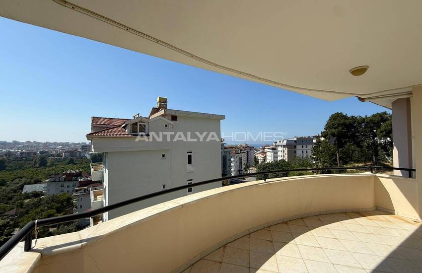 Квартира на крыше с видом на море и город в Алании 25