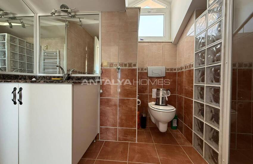 Квартира на крыше с видом на море и город в Алании 19