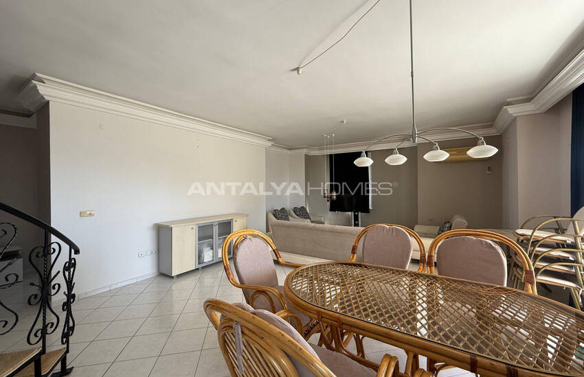 Квартира на крыше с видом на море и город в Алании 4