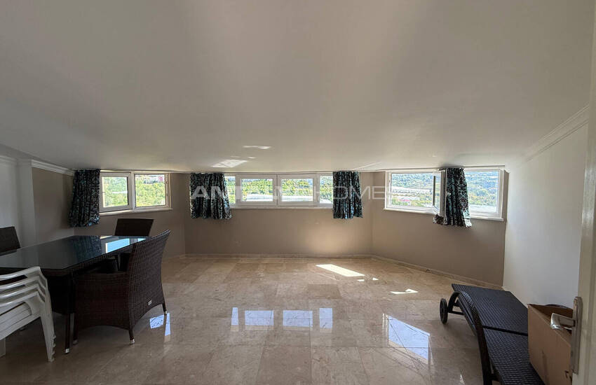 Möblierte Wohnung Mit Panoramablick Auf Die Stadt In Demirtaş 15