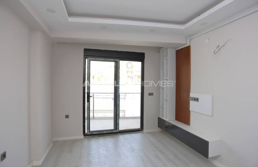 Key Ready Apartments with Balcony in Antalya 7