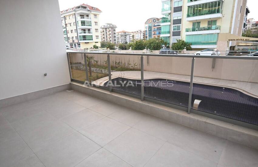 Alanya Kestel'de Denize Yakın Taşınmaya Hazır Daireler 24