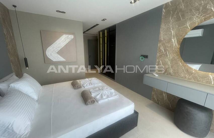 خانه های 4 خوابه تریپلکس با منظره استخر و دریا در کالکان 30