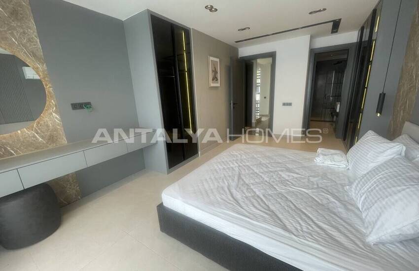 خانه های 4 خوابه تریپلکس با منظره استخر و دریا در کالکان 27