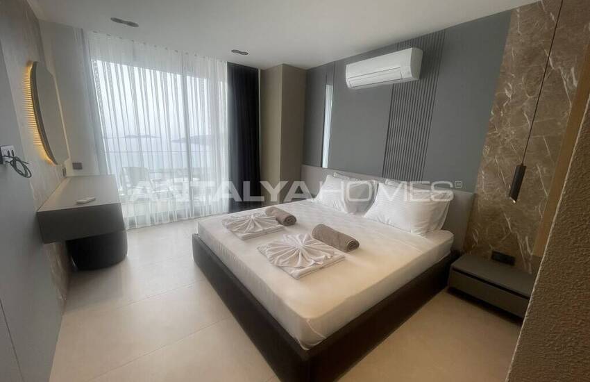 خانه های 4 خوابه تریپلکس با منظره استخر و دریا در کالکان 23