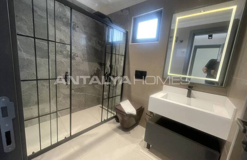 خانه های 4 خوابه تریپلکس با منظره استخر و دریا در کالکان 31