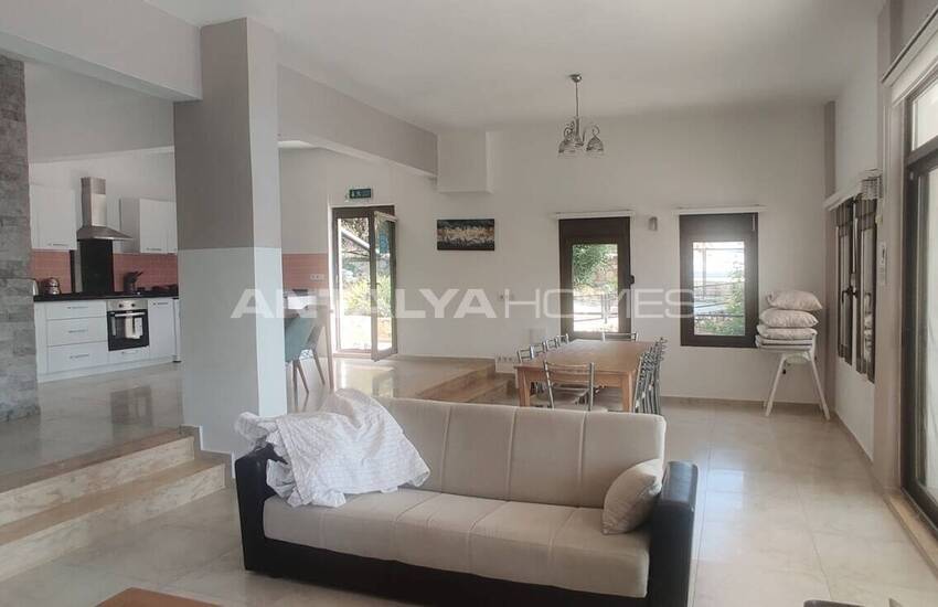 Elegante Villa Met Zwembad En Zeezicht In Kas Antalya 23