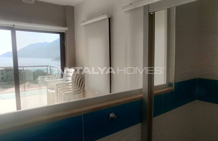 Elegante Villa Met Zwembad En Zeezicht In Kas Antalya 27