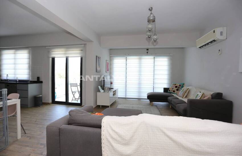 2-bedroom Apartment for Sale in a Complex with Pool in Antalya 6