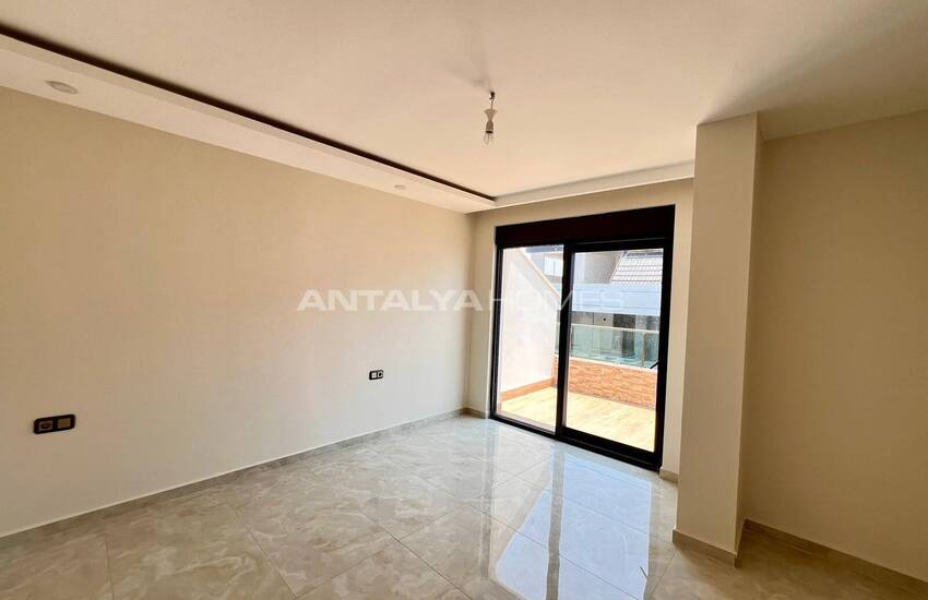 Immobilier En Bord De Mer Avec Piscine À Mahmutlar Alanya 28