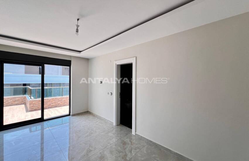 Immobilier En Bord De Mer Avec Piscine À Mahmutlar Alanya 27