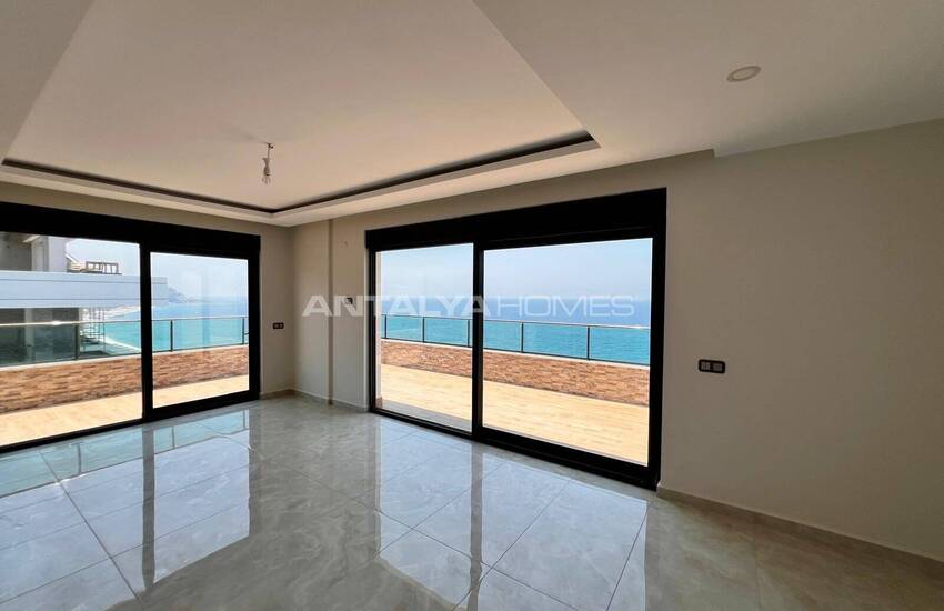 Immobilier En Bord De Mer Avec Piscine À Mahmutlar Alanya 23