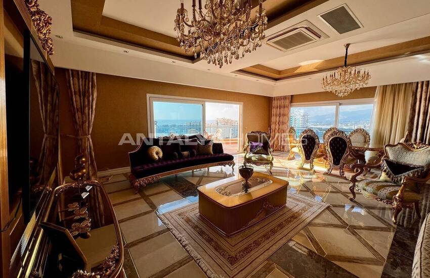 Appartement Dans Une Résidence Avec De Belles Prestations À Alanya