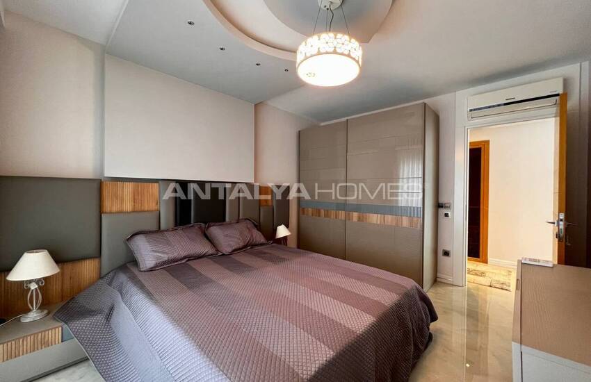 خانه شیک با منظره دریا و شهر در آلانیا 26