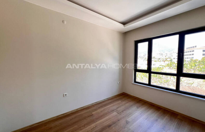 آپارتمان‌های با منظره دریا در محمودلار مرکزی، آلانیا 24