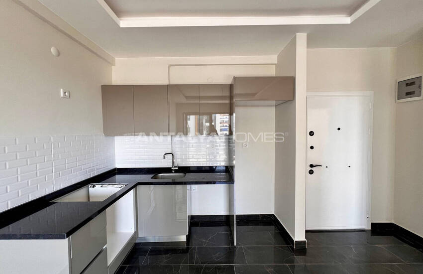 Sea View Flats in Central Mahmutlar, Alanya 22