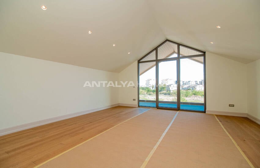 Maisons Avec Piscine Et Jardin Privés À Antalya Lara 42