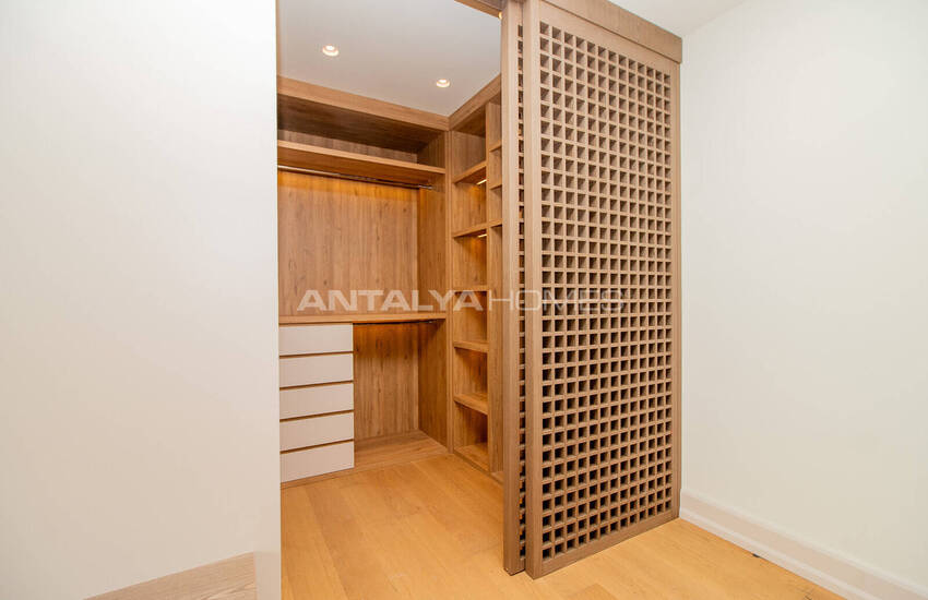 Huizen Met Privétuin En Zwembad In Antalya Lara 31