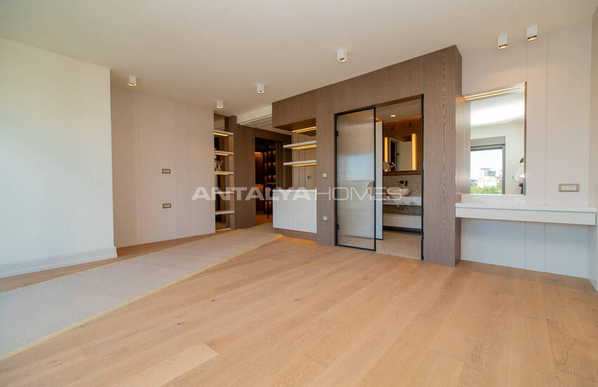 Huizen Met Privétuin En Zwembad In Antalya Lara 21