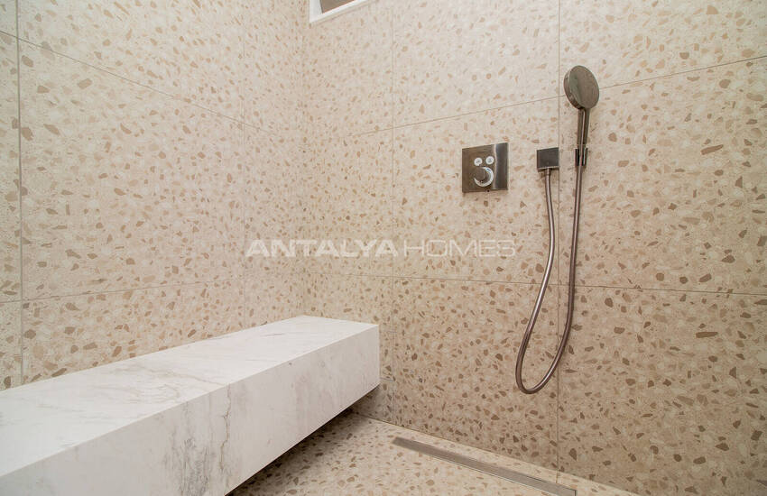 Huizen Met Privétuin En Zwembad In Antalya Lara 26