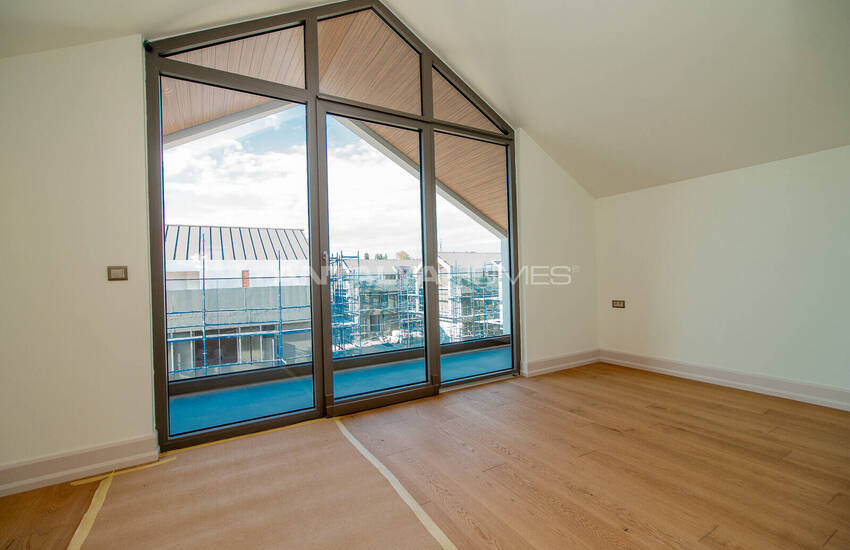 Huizen Met Privétuin En Zwembad In Antalya Lara 38