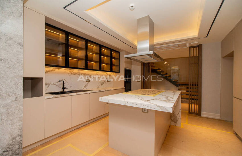 Huizen Met Privétuin En Zwembad In Antalya Lara 13