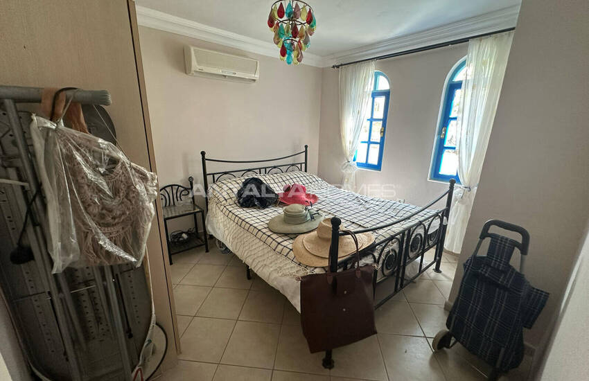 Вилла с видом на море в Калкане с бассейном и частным садом 16