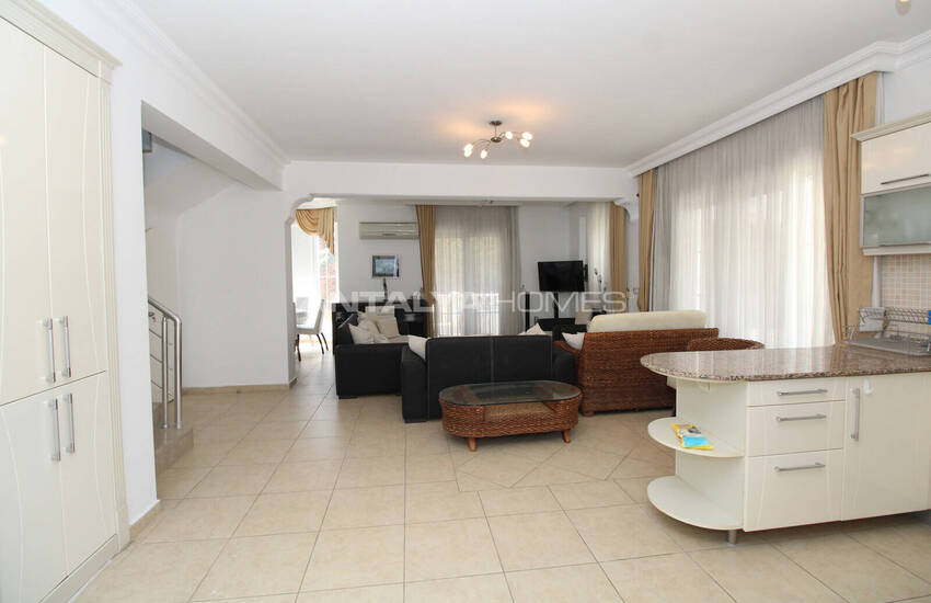 Furnished House in a Complex with a Pool in Belek Antalya 10