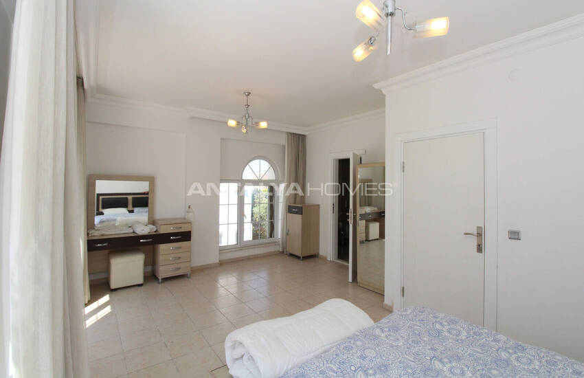 Furnished House in a Complex with a Pool in Belek Antalya 20