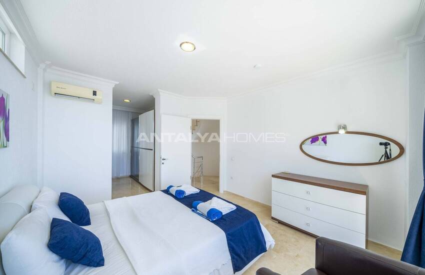 Отдельно стоящий дом в 150 м от моря в бухте Каламар, Калкан 43