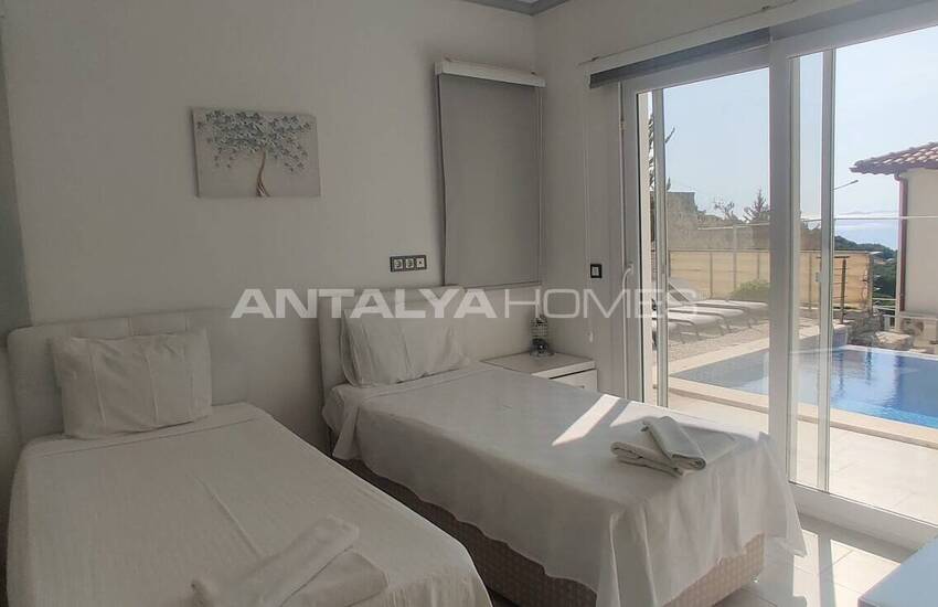 Maison De Luxe Meublée De 3 Chambres Pour Investissement À Kaş 17