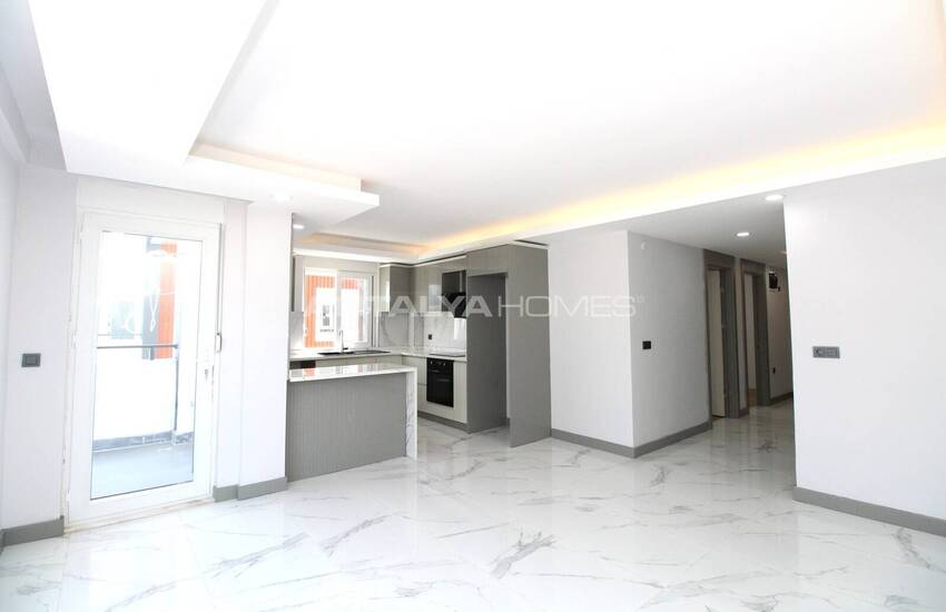 Manavgat'ta Havuzlu ve Otoparklı Daire 18