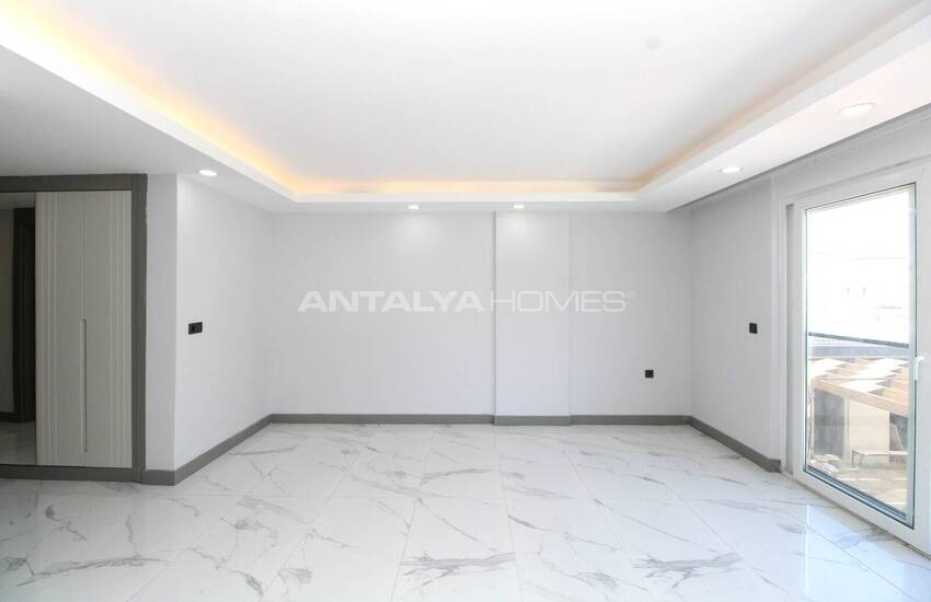 Manavgat'ta Havuzlu ve Otoparklı Daire 19