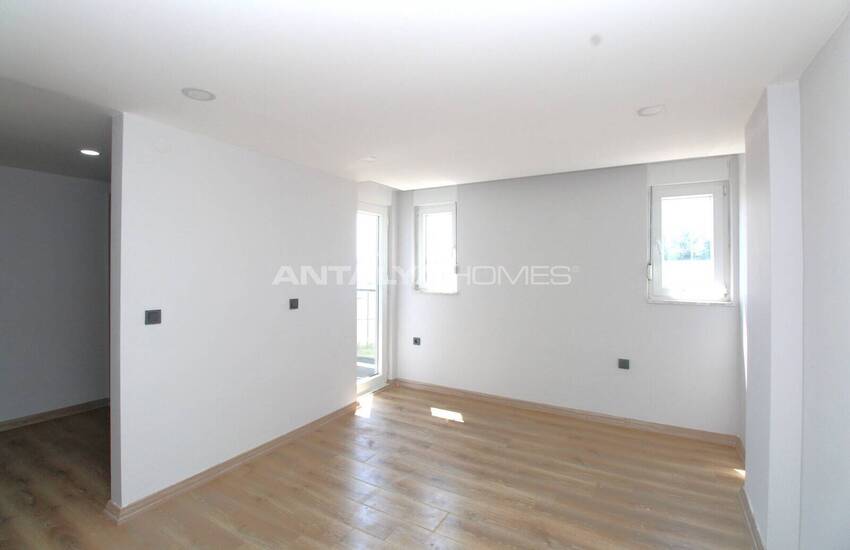 Manavgat'ta Havuzlu ve Otoparklı Daire 22